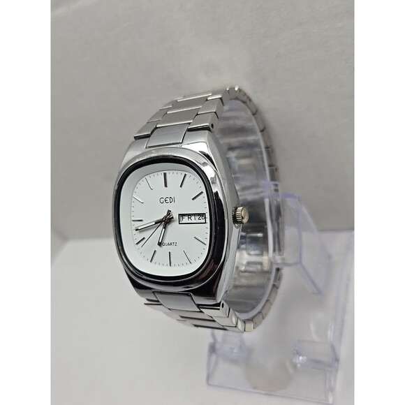 Gedi Quartz Day Date Silver Tone Cushion Case White Dial Women Watch New Battery - Picture 2 of 12